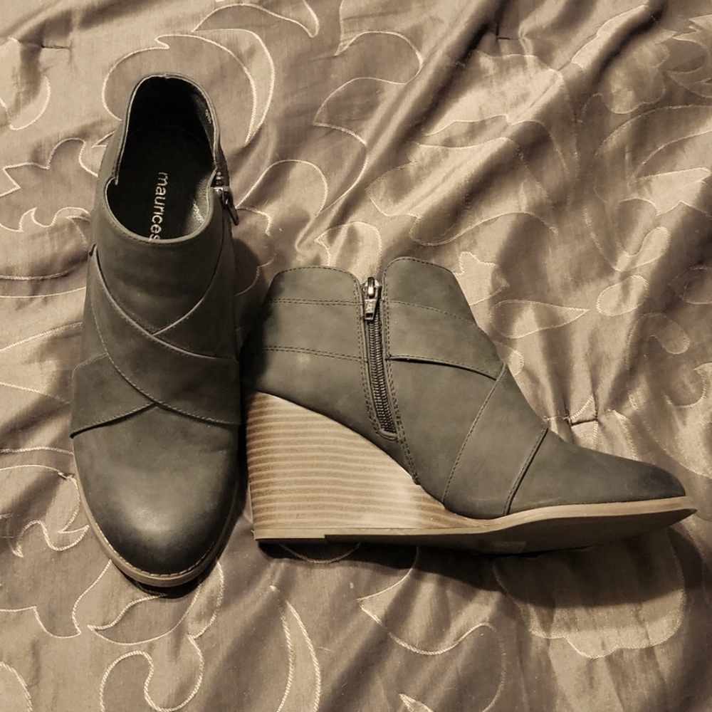 Black wedge booties